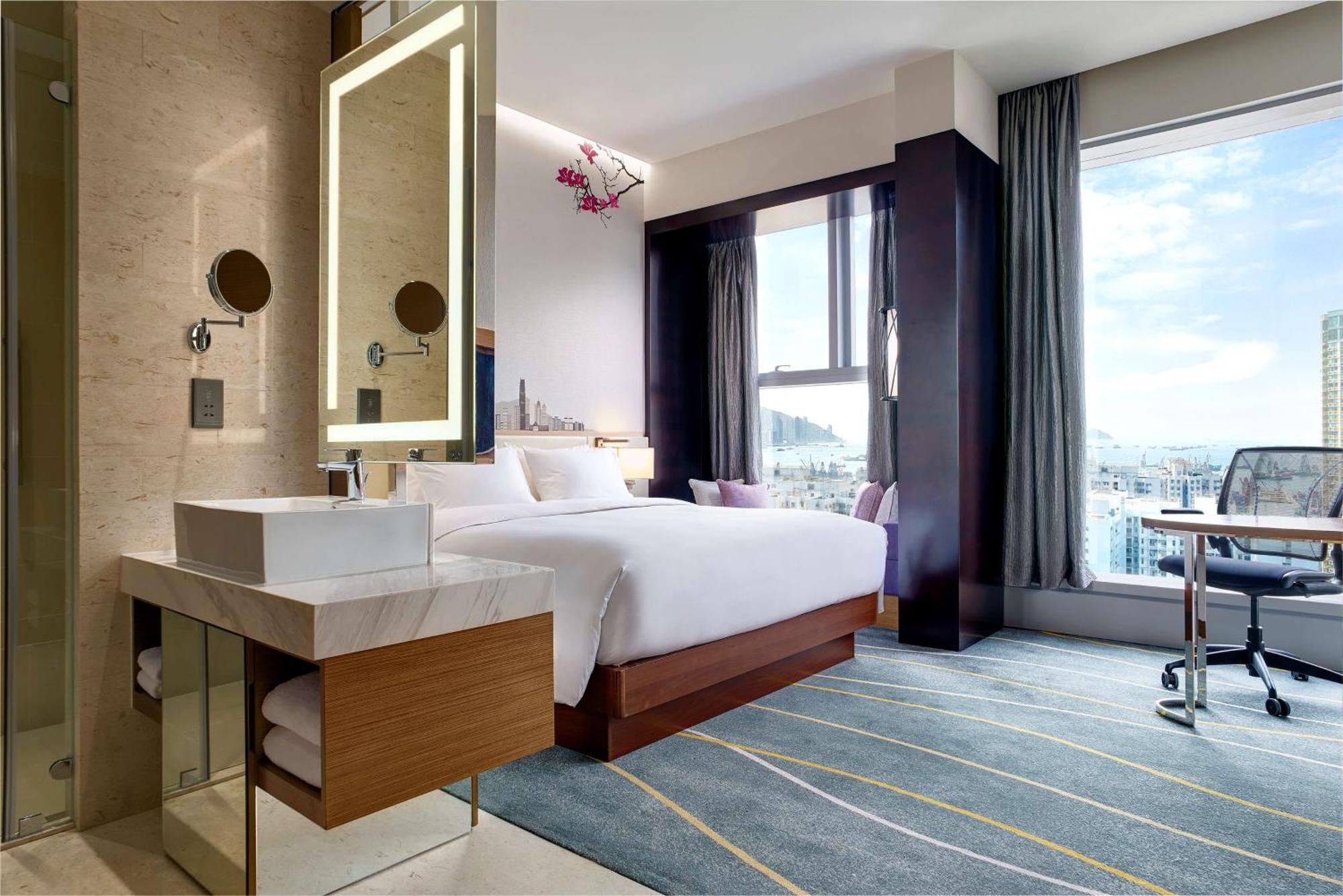 Hilton Garden Inn Hong Kong Mongkok Exterior photo