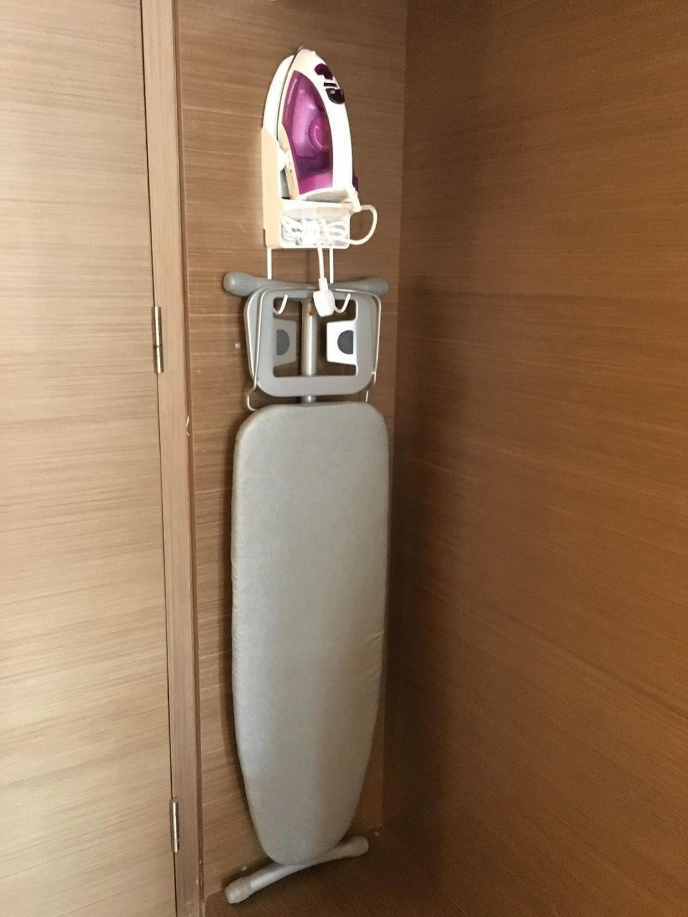 Hilton Garden Inn Hong Kong Mongkok Exterior photo
